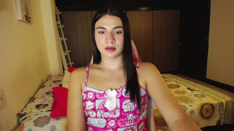 Snapshot of camilaryan chatting on 3, 12, 2024 X IGcamiryan01 online show from 3, 12, 2024