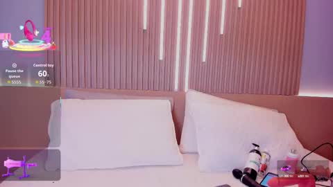 Snapshot of camile_cute chatting on 10, 9, 2025 camile_cute online show from 10, 9, 2025
