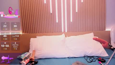 Snapshot of camile_cute chatting on 14, 10, 2025 camile_cute online show from 14, 10, 2025