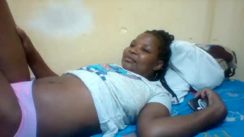 Snapshot of camillah_sweet chatting on 17, 6, 2026 camillah_sweet online show from 17, 6, 2026