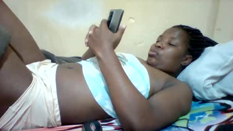 Snapshot of camillah_sweet chatting on 16, 7, 2026 camillah_sweet online show from 16, 7, 2026