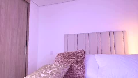 Camille Lynn online show from 6, 4, 2026