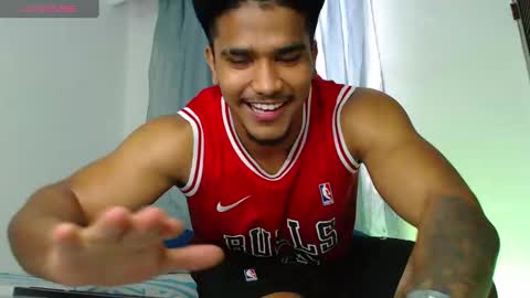 camilo_contre21 online show from 20, 12, 2024