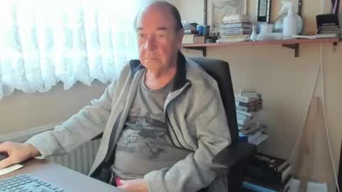 Snapshot of cammee chatting on 18, 12, 2024 Cammee online show from 18, 12, 2024