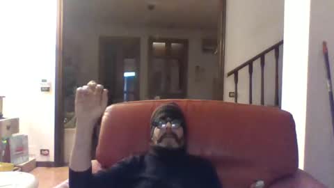 Snapshot of camomilla72 chatting on 22, 2, 2025 Cristian online show from 22, 2, 2025