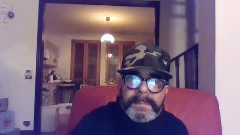 Snapshot of camomilla72 chatting on 28, 2, 2025 Cristian online show from 28, 2, 2025