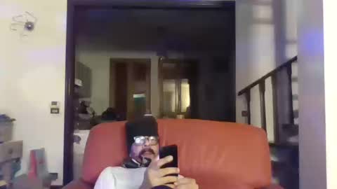 Snapshot of camomilla72 chatting on 23, 9, 2025 Cristian online show from 23, 9, 2025