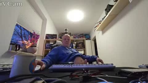 campdavid79 online show from 1, 1, 2025