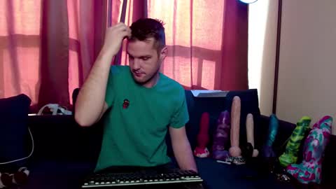 mark the Slut online show from 26, 2, 2025