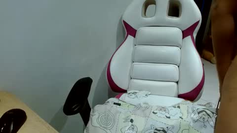 Snapshot of canddysexxx_ chatting on 14, 2, 2025 Carolina online show from 14, 2, 2025