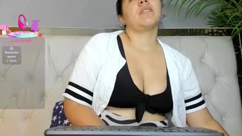Candy  online show from 25, 10, 2025
