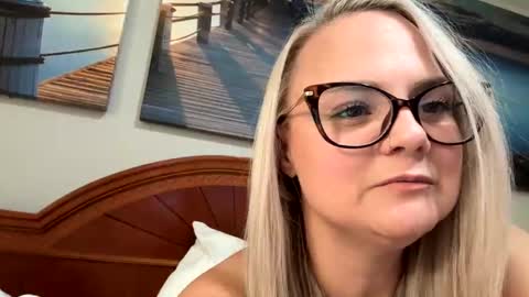 candicewlahna online show from 10, 9, 2025