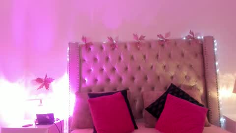 Candie  online show from 10, 3, 2026