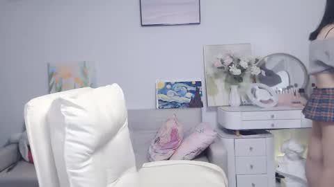 candy8998 online show from 3, 10, 2025