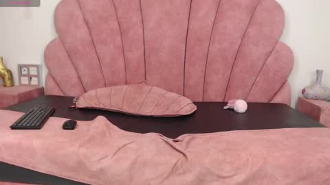 candy_bony online show from 3, 4, 2026