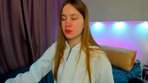 Candy online show from 14, 9, 2025