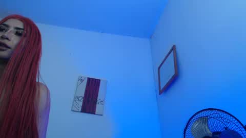 Snapshot of candy_cumy1 chatting on 16, 12, 2024 Dayan Camila online show from 16, 12, 2024