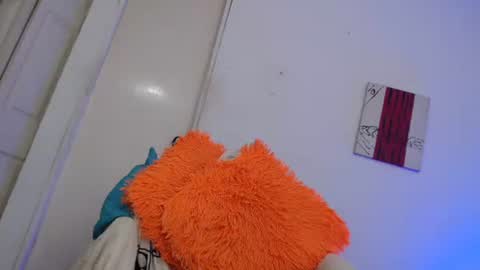 Snapshot of candy_cumyy1 chatting on 24, 12, 2024 candy_cumyy1 online show from 24, 12, 2024