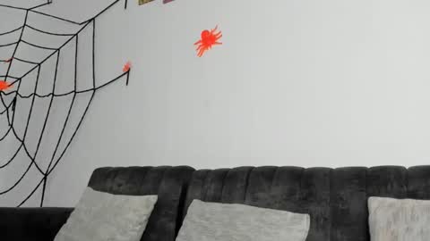 Snapshot of candy_cumyy1 chatting on 18, 10, 2025 candy_cumyy1 online show from 18, 10, 2025