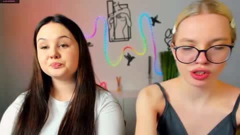 candy flossie1 online show from 13, 3, 2026