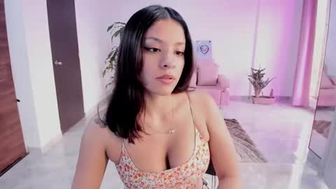 candy_fox_19 online show from 23, 9, 2025