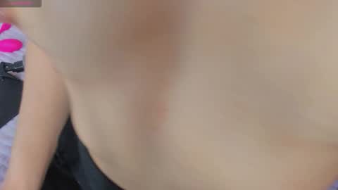 Candy hot online show from 23, 11, 2025