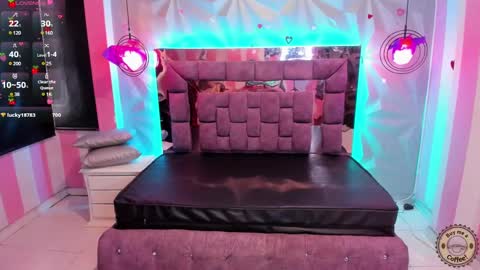 Ania online show from 1, 3, 2025