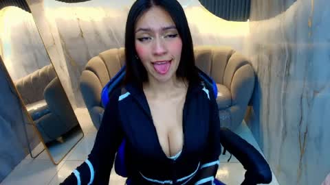 Candy  online show from 10, 4, 2026