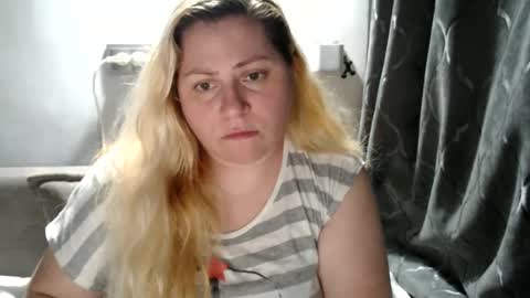 Laura online show from 6, 3, 2025