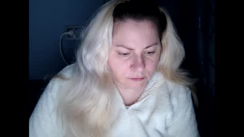 Laura online show from 7, 10, 2025