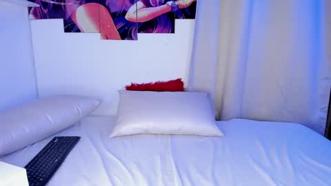 Candy online show from 6, 3, 2025