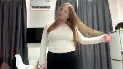 Anna online show from 24, 7, 2026
