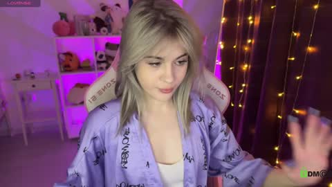 You can call me HH online show from 31, 1, 2025