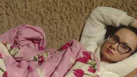 say meow and send tip  online show from 3, 2, 2025