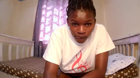 Snapshot of candymia3 chatting on 8, 1, 2025 Candice online show from 8, 1, 2025