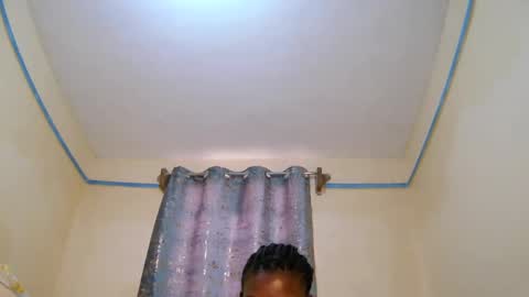 Snapshot of candymia3 chatting on 11, 2, 2025 Candice online show from 11, 2, 2025