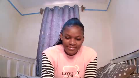 Snapshot of candymia3 chatting on 12, 3, 2025 Candice online show from 12, 3, 2025