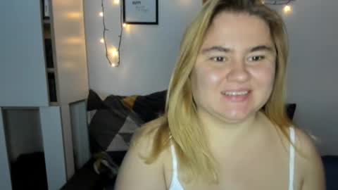 candymilas online show from 2, 12, 2024