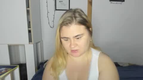 candymilas online show from 10, 12, 2024