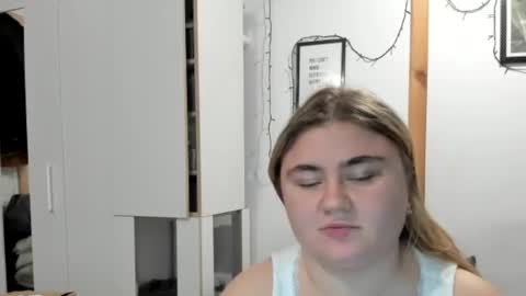 candymilas online show from 18, 12, 2024