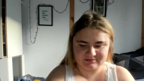 candymilas online show from 19, 12, 2024