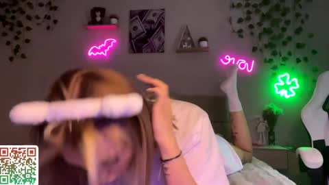 Candy online show from 3, 5, 2026
