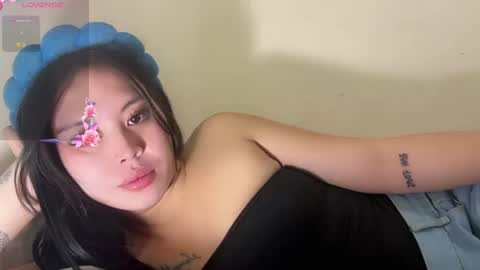Snapshot of candysweetcum_ chatting on 22, 6, 2026 CALL ME SAM online show from 22, 6, 2026