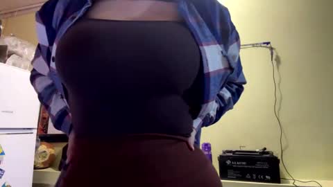 CandyXDiamond online show from 5, 2, 2025