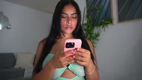 Snapshot of canelasungirl chatting on 1, 10, 2025 Jency NEW IG IMCANELA   online show from 1, 10, 2025