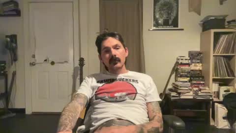 Snapshot of cantleavethehouse chatting on 15, 12, 2024 cantleavethehouse online show from 15, 12, 2024