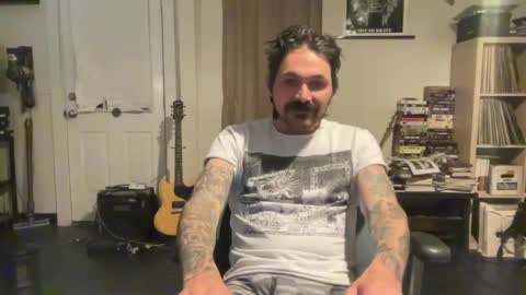 Snapshot of cantleavethehouse chatting on 16, 1, 2025 cantleavethehouse online show from 16, 1, 2025