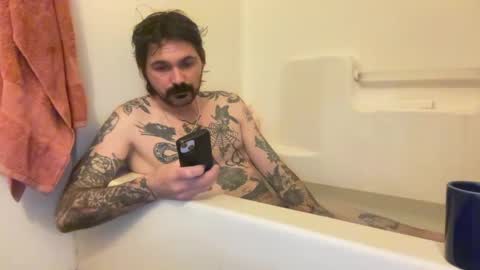 Snapshot of cantleavethehouse chatting on 22, 1, 2025 cantleavethehouse online show from 22, 1, 2025