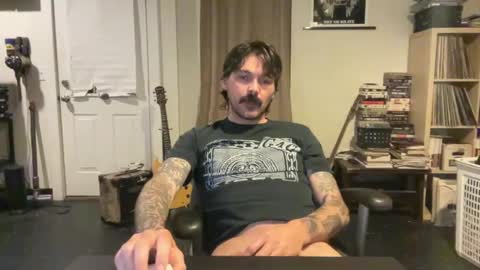 Snapshot of cantleavethehouse chatting on 20, 2, 2025 cantleavethehouse online show from 20, 2, 2025