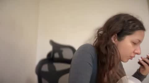 Emma online show from 5, 11, 2025